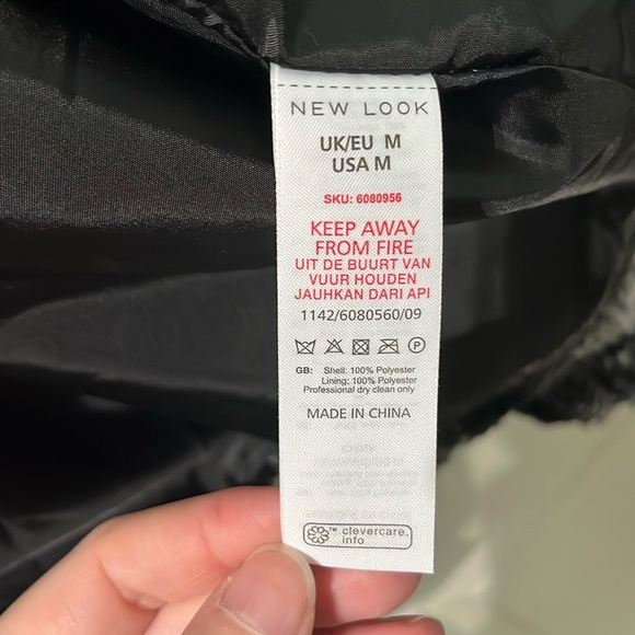 Black and gray check coat - Picture 6 of 9